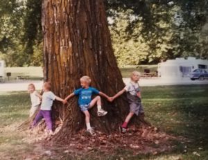 kids around a big tree